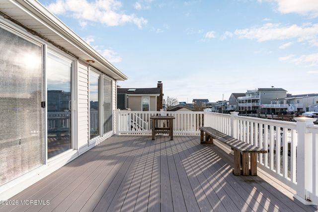 40 Anchorage Drive, Toms River, NJ 08753