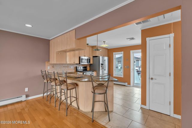 40 Anchorage Drive, Toms River, NJ 08753