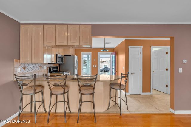 40 Anchorage Drive, Toms River, NJ 08753