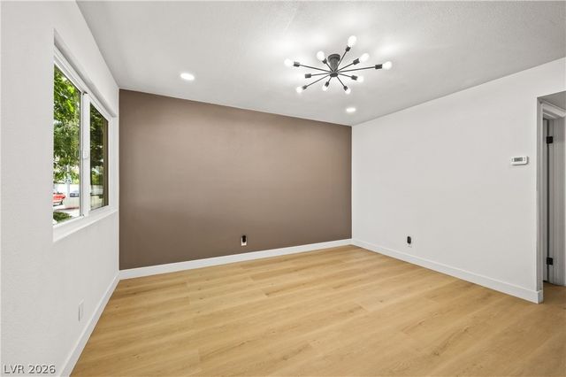 4770 Topaz Street 10, Las Vegas, NV 89121