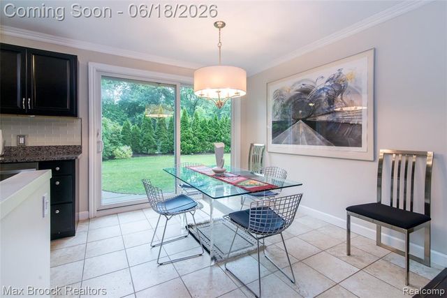 6799 E Dartmoor Road, West Bloomfield, MI 48322