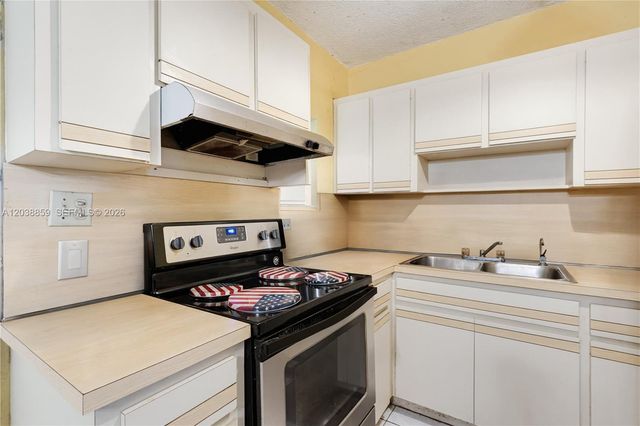 3035 NW 83rd Street, Miami, FL 33147