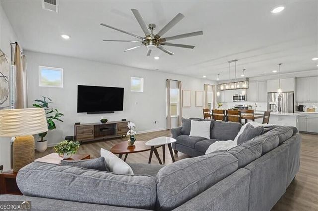 400 Sierra Point SW, Cartersville, GA 30120