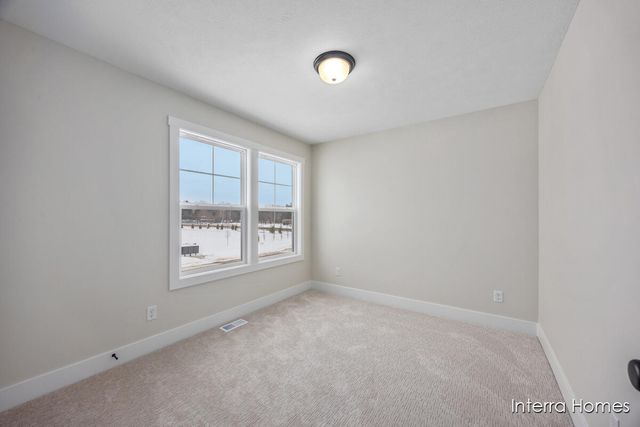 8344 Kettle Oak Drive Se, Caledonia Twp, MI 49302