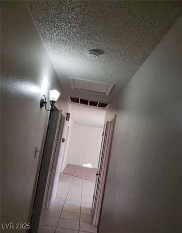 7990 Firethorn, Las Vegas, NV 89123