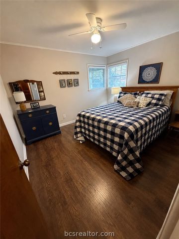 401 Chinaberry Lane, Somerville, TX 77879
