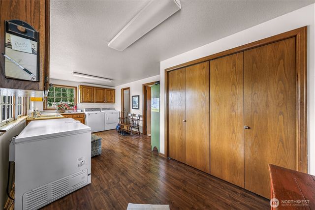 8634 Double Ditch Road, Lynden, WA 98264