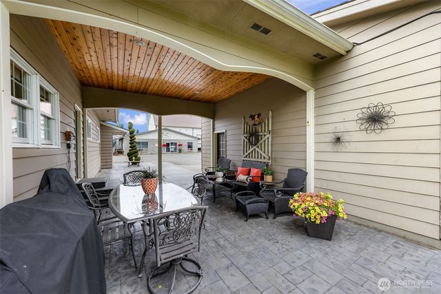 8634 Double Ditch Road, Lynden, WA 98264