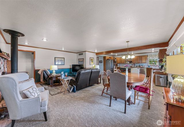8634 Double Ditch Road, Lynden, WA 98264