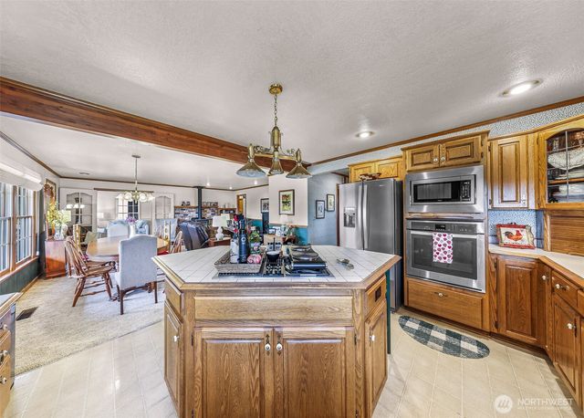 8634 Double Ditch Road, Lynden, WA 98264