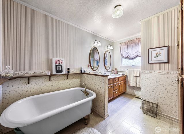 8634 Double Ditch Road, Lynden, WA 98264