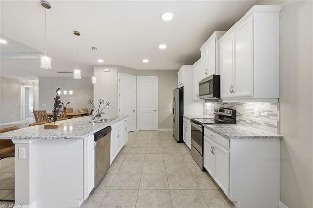 3617 NW 1st TER, Cape Coral, FL 33993