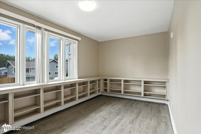 2441 Scarborough Drive, Anchorage, AK 99504