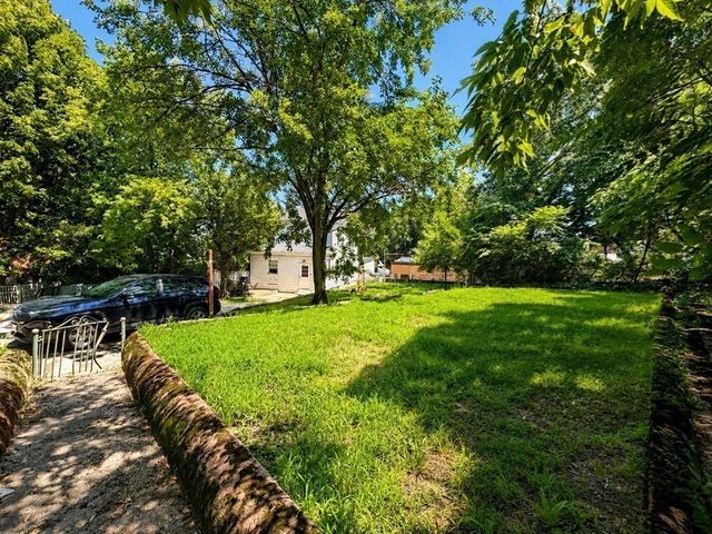 1 Adirondack Place, Boston, MA 02124