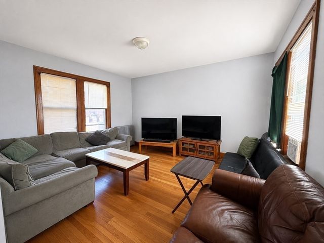 1 Adirondack Place, Boston, MA 02124