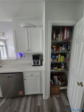 12812 Winfree St, Chester, VA 23831