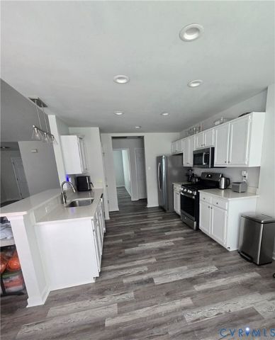 12812 Winfree St, Chester, VA 23831
