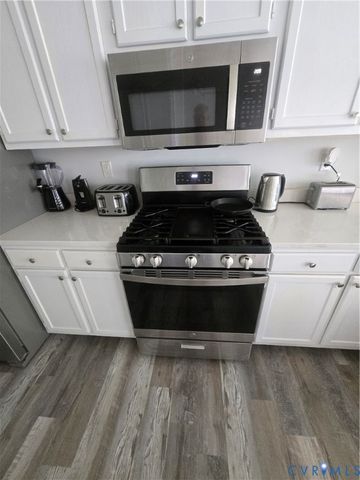 12812 Winfree St, Chester, VA 23831