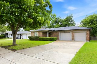 3712 Stadium Drive, Fort Worth, TX 76109
