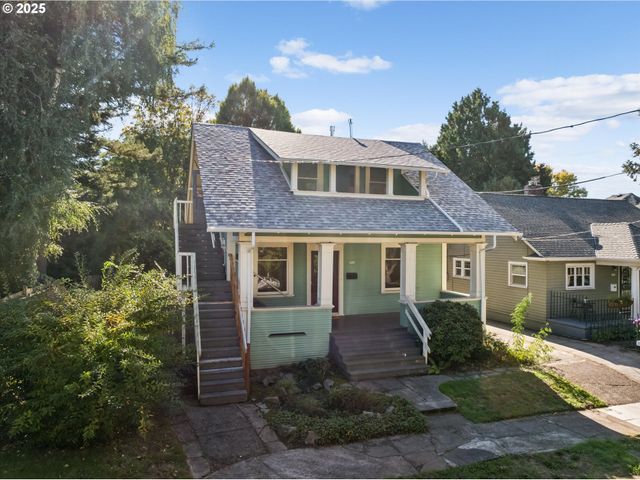 3504 Se SHERMAN St, Portland, OR 97214