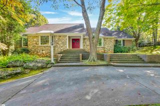 102 Graystone Road, Greenville, SC 29615