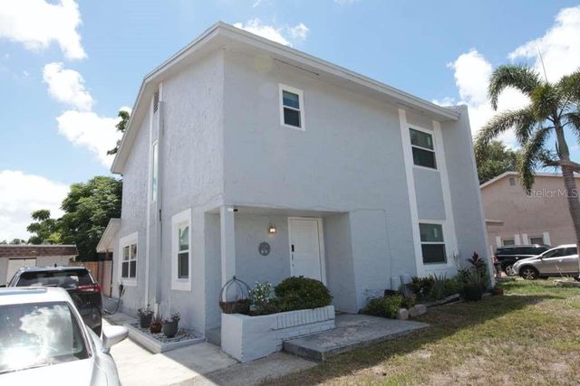 2073 SAN SEBASTIAN WAY N, Clearwater, FL 33763