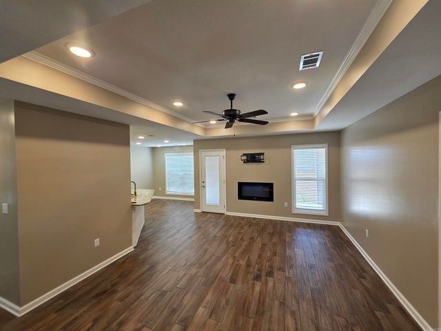 1900 N 26th Street, Paragould, AR 72450