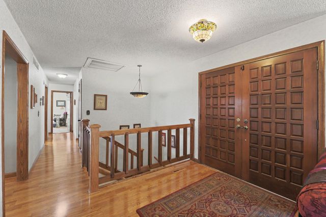 10318 W Alamo, Wichita, KS 67212