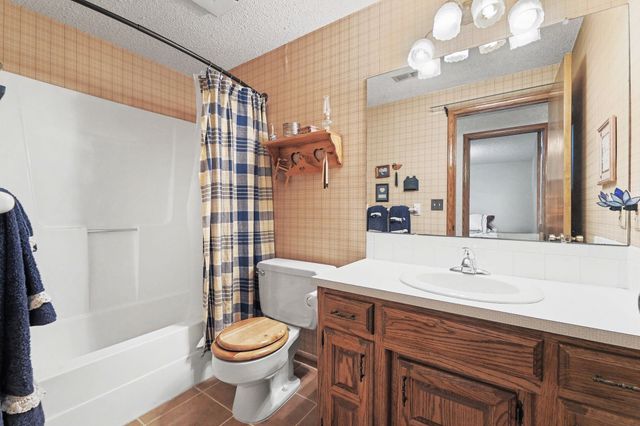 10318 W Alamo, Wichita, KS 67212