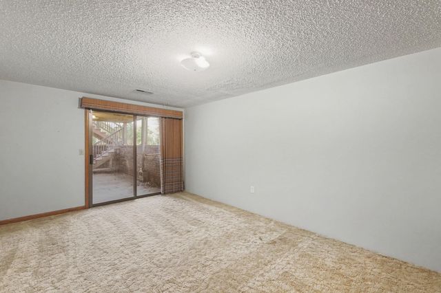 10318 W Alamo, Wichita, KS 67212