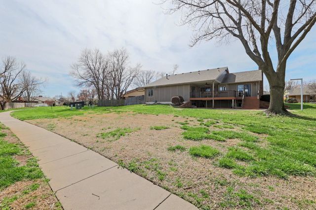 10318 W Alamo, Wichita, KS 67212