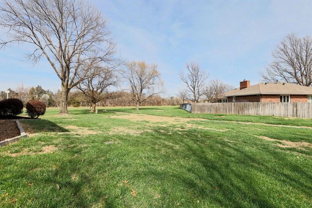 10318 W Alamo, Wichita, KS 67212