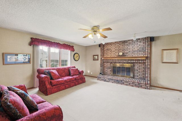 10318 W Alamo, Wichita, KS 67212