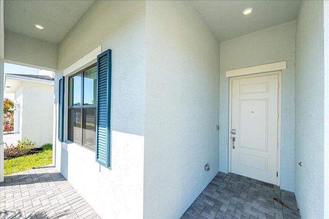 6923 NW Kestrel Lane, Port St. Lucie, Port St Lucie, FL 34987