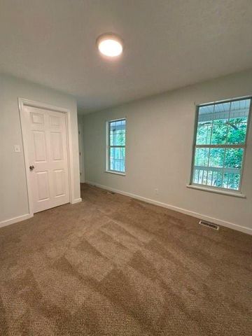 2970 Oxford Road, Atlanta, GA 30349