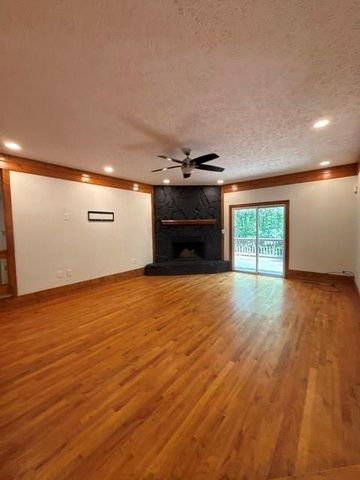 2970 Oxford Road, Atlanta, GA 30349
