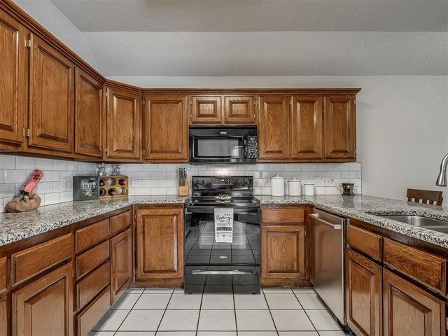 1312 NW 183rd Terrace, Edmond, OK 73012