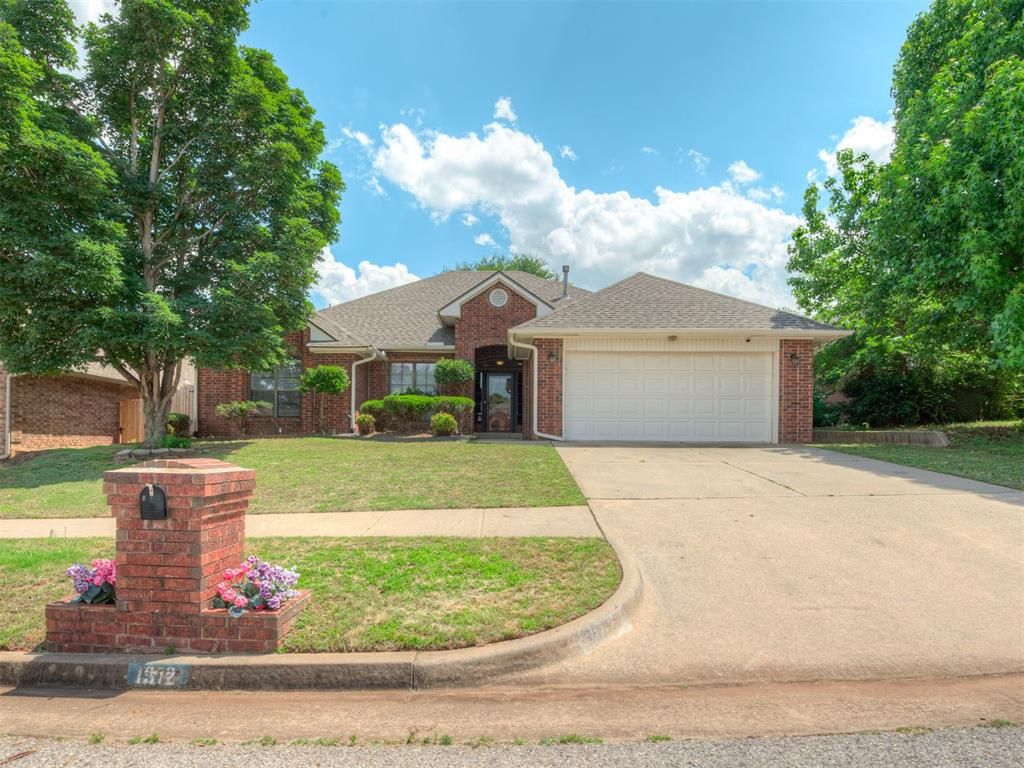 1312 NW 183rd Terrace, Edmond, OK 73012