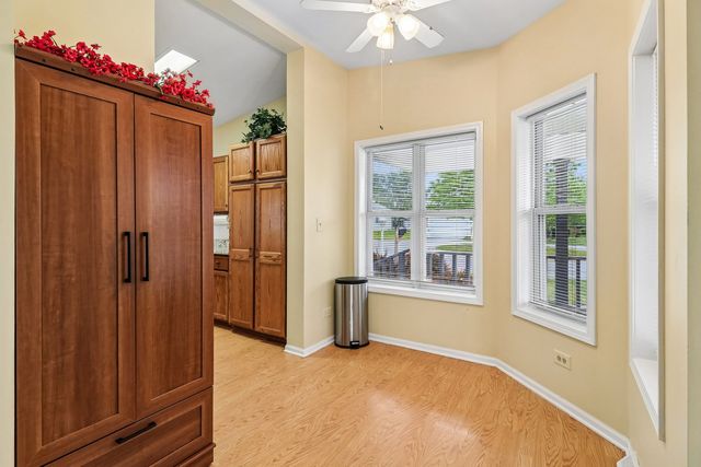 335 Belmont Court, Grayslake, IL 60030