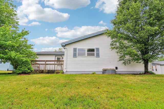 335 Belmont Court, Grayslake, IL 60030