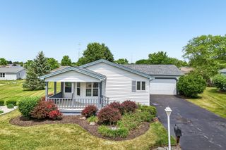 335 Belmont Court, Grayslake, IL 60030