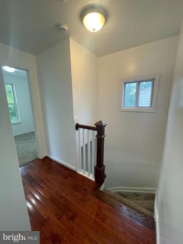 641 49TH ST NE, Washington, DC 20019