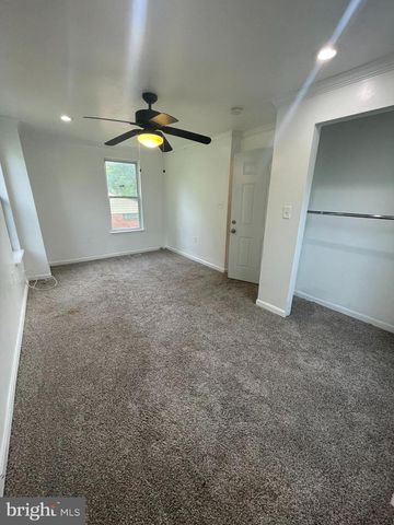 641 49TH ST NE, Washington, DC 20019