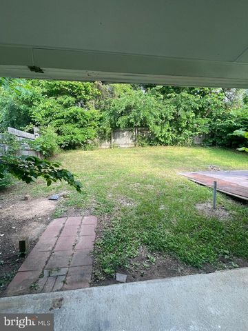 641 49TH ST NE, Washington, DC 20019