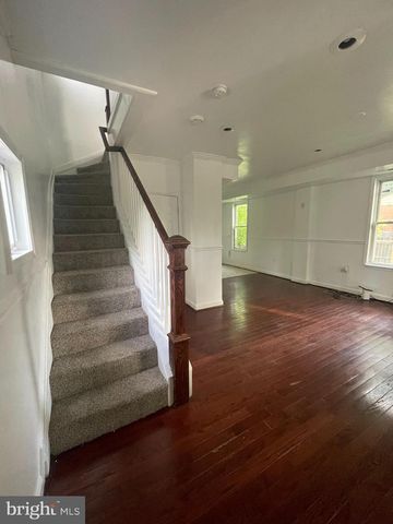641 49TH ST NE, Washington, DC 20019