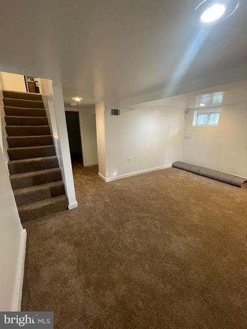 641 49TH ST NE, Washington, DC 20019