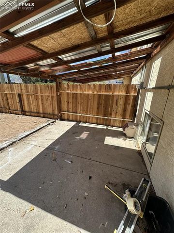 2717 King Street, Colorado Springs, CO 80904