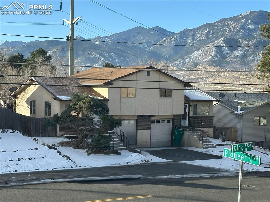 2717 King Street, Colorado Springs, CO 80904