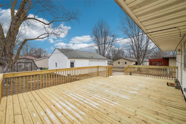 175 Waukee Avenue, Waukee, IA 50263