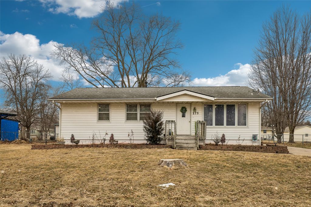175 Waukee Avenue, Waukee, IA 50263